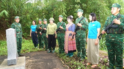 Dien Bien: Launching the Women's Self-Management Group for Border Areas and Boundary Markers in a Border Commune.