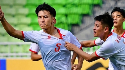 Vietnam U19 förlorade sin topplacering i Grupp A efter en utvisning i den 90:e minuten mot Indonesien U19.