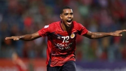 Alan Grafite wants to become a Vietnamese citizen and play for the Vietnamese national team after his remarkable achievement of being the top scorer.