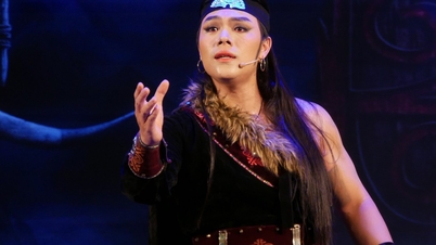 Cai Luong (Vietnamese traditional opera) needs a new 'excerpt bank'.