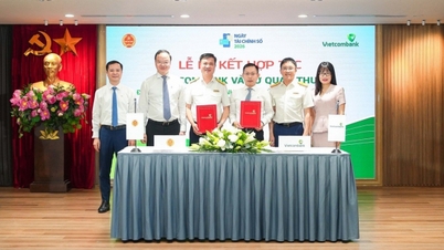 Vietcombank đồng hành với Cục Thuế hỗ trợ hộ kinh doanh vững bước chuyển đổi số, thúc đẩy tiến trình số hóa toàn diện nền kinh tế