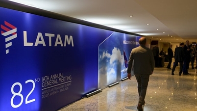 IATA meramalkan keuntungan syarikat penerbangan akan berkurangan separuh pada tahun 2026.