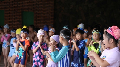 การแข่งขันว่ายน้ำฤดูร้อนสุดเร้าใจสำหรับเด็กและวัยรุ่นในเขตลำเวียน เมืองดาลัด