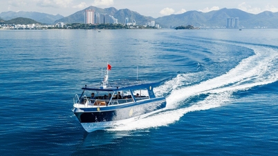 LuxGroup เปิดตัวบริการล่องเรือ Amiral Cruises สำหรับประธานาธิบดีบนแม่น้ำไซง่อน