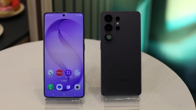 Se ha resuelto el misterio de los diminutos puntos luminosos en los teléfonos Samsung.
