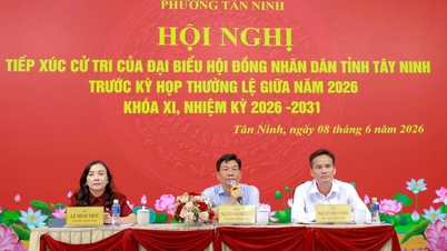 Cử tri phường Tân Ninh kiến nghị đẩy mạnh ứng dụng chuyển đổi số trong khám, chữa bệnh