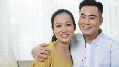 คู่รักวัย 30 กว่าปีคู่หนึ่งเก็บเงินได้กว่า 11 พันล้านดอง และตัดสินใจเกษียณก่อนกำหนดตอนอายุ 43 ปี: เป็นไปได้จริงหรือไม่?