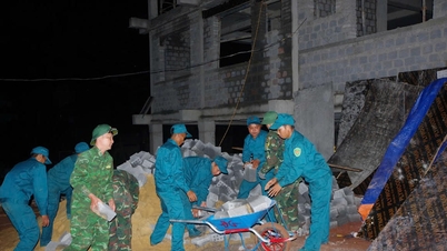 Quang Tri mengerahkan 300 pegawai dan askar untuk menyokong pembinaan sebuah sekolah berasrama penuh.