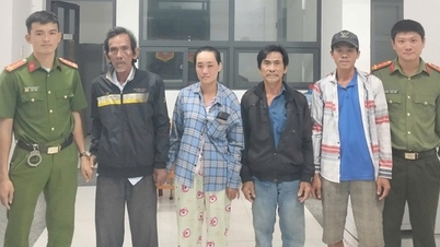 Setelah hilang selama enam hari, seorang pria lanjut usia di Dong Nai akhirnya dipertemukan kembali dengan keluarganya berkat bantuan polisi.