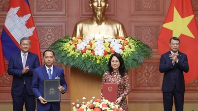 Vietnam and Cambodia strengthen cooperation in information, journalism, and tourism.