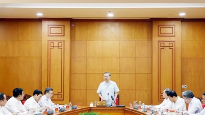 Botschaft von Generalsekretär und Präsident To Lam anlässlich der Arbeitssitzung zur Strategie für die nachhaltige Entwicklung der vietnamesischen Meereswirtschaft: Damit das Meer zur neuen "Form" der Stärke Vietnams wird.