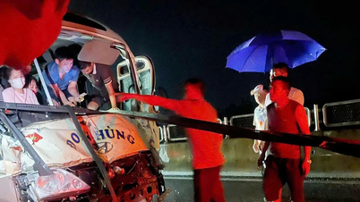 Lima belas orang cedera dalam perlanggaran berbilang kenderaan di lebuh raya Tuyen Quang - Phu Tho.