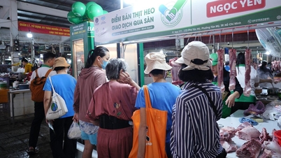 TP.HCM thí điểm bán thịt heo qua sàn giao dịch tại chợ truyền thống