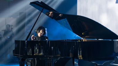 Pemain piano Trang Trinh dan AI membuat persembahan bersama selama 24 jam.