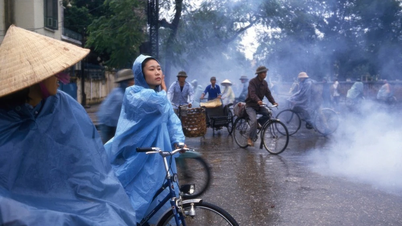 'Vietnam Crossroads' merekonstruksi negara tersebut melalui 27 gambar.
