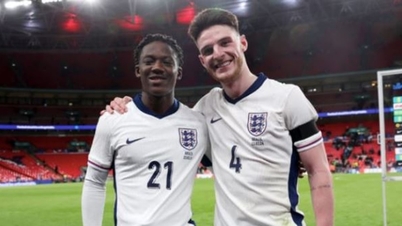 Waarom Declan Rice twijfelde aan Kobbie Mainoo en wat het keerpunt was bij Manchester United.