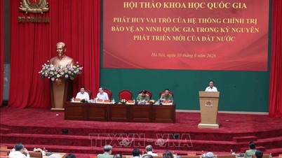 Thường trực Ban Bí thư dự hội thảo về bảo vệ an ninh quốc gia trong kỷ nguyên mới