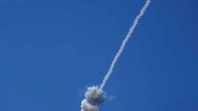 Az Egyesült Államok és Irán válaszcsapásokat indítottak egymás ellen az Apache helikopter lelövését követően.