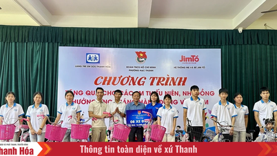 Unterstützung von Schülern während der Prüfungszeit, Verbreitung von Liebe an Kinder im SOS-Kinderdorf Thanh Hoa.