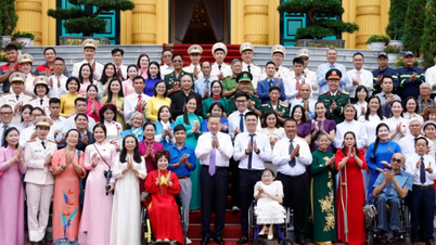 The General Secretary and President met with 100 exemplary individuals from the "Acts of Kindness" program.