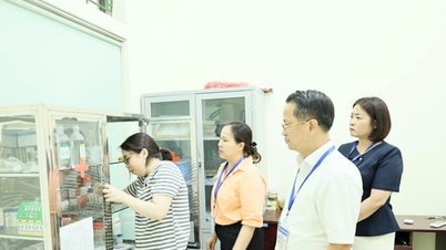 Một năm chính quyền hai cấp: