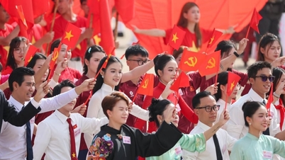 Förslag om att lägga till en allmän helgdag – ”Vietnamesisk kulturdag” – vid ändring av arbetslagen.