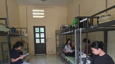 Sekolah tersebut mengerahkan lebih dari 700 makanan dan 1.600 botol air untuk mendukung para peserta ujian di wilayah pegunungan.