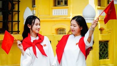 Sửa Bộ luật Lao động: Đề xuất bổ sung 1 ngày nghỉ lễ 24-11, phân quyền thông báo ngày nghỉ lễ, Tết