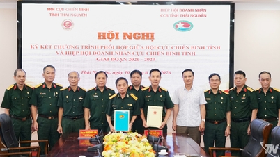 Thai Nguyenin maakunnan veteraaniyhdistys ja veteraaniyrittäjien yhdistys allekirjoittivat yhteistyösopimuksen.