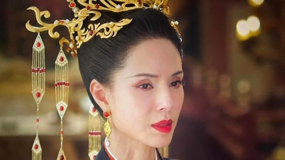 'สาวน้อยมังกรที่สวยที่สุดบนจอภาพยนตร์' ยอมรับว่าเธอสวมวิกผมมานานหลายปี