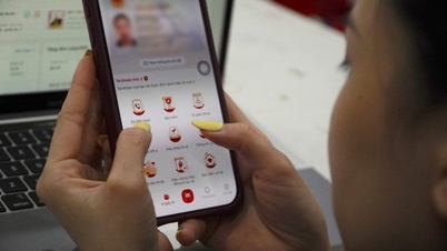 Using a mobile phone subscription registered under someone else's name for many years requires action to avoid risks.