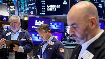 AI-aktier blev solgt, Wall Street styrtdykkede.