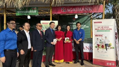 ທະນາຄານ Agribank ກຳລັງຮ່ວມມືກັບງານບຸນຊາວໜຸ່ມຊົນນະບົດແຫ່ງຊາດ ແລະ ລາງວັນ Luong Dinh Cua ຄັ້ງທີ 20 ໃນປີ 2025.