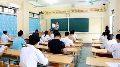 Phu Tho announces admission scores for 10th grade at ethnic boarding schools.