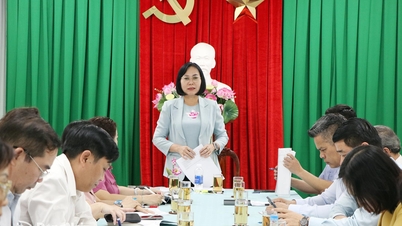 การพัฒนาระบบเศรษฐกิจส่วนรวมอย่างเป็นรูปธรรมและยั่งยืน