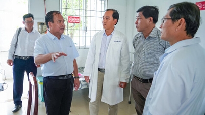 Lãnh đạo tỉnh kiểm tra cơ sở y tế, giáo dục tại 2 xã Đầm Dơi và Thanh Tùng