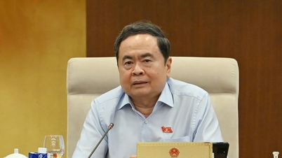 Chủ tịch Quốc hội Trần Thanh Mẫn ký ban hành các Nghị quyết về chương trình lập pháp và nhân sự