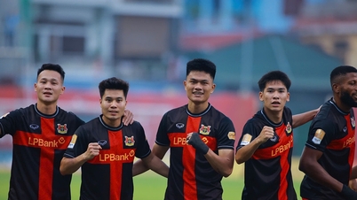 Hoàng Đức ghi bàn, Ninh Bình đánh bại Thể Công Viettel 4-1 vào chung kết Cúp Quốc gia