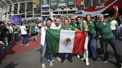 Åbningen af ​​VM i fodbold 2026: Tusindvis af fans strømmer til Azteca Stadium.