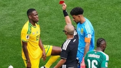VM i 2026 starter med en rekke overraskelser: Mexico vinner en kamp preget av røde kort, Brasil sørger for en overraskelse.