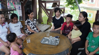 ຢູ່ເບື້ອງຫຼັງຄວາມທຸກທໍລະມານໂທຫາສາຍດ່ວນ 111.