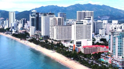Expanding the Nha Trang - Cam Lam administrative center.