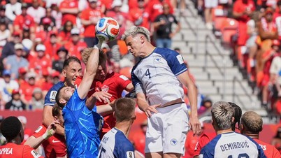 Canada scorer historiske point ved VM.
