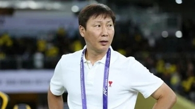 HLV Kim Sang Sik chốt danh sách ĐT Việt Nam dự ASEAN Cup 2026: Cuộc cạnh tranh gắt gao