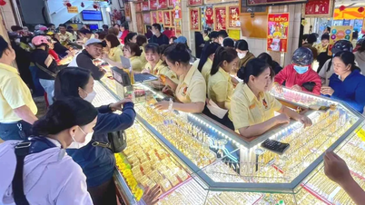 On the morning of June 13th, gold prices continued their upward trend.