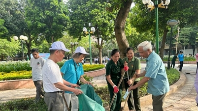 Ouderen in Hanoi spelen een voortrekkersrol bij het bouwen van een groen, schoon en mooi Hanoi.