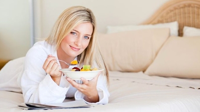What to eat for a good night's sleep? 8 readily available kitchen foods that help your body fall asleep more easily.