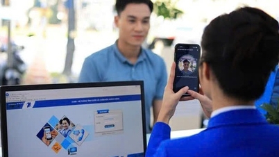 With the verification deadline (June 15th), how will mobile subscribers whose SIM cards are blocked be affected?