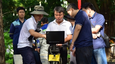 O Comando da Cidade de Ho Chi Minh, juntamente com especialistas, inspecionou os túmulos dos soldados caídos no Parque Le Thi Rieng.
