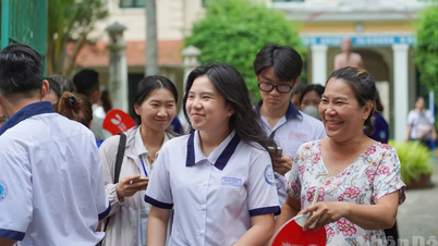 [Ảnh] Những cảm xúc của ngày thi đầu tiên tại Thành phố Hồ Chí Minh